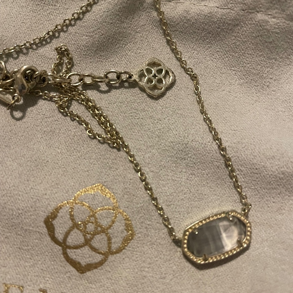 Kendra Scott-Elisa Gold Pendant Necklace